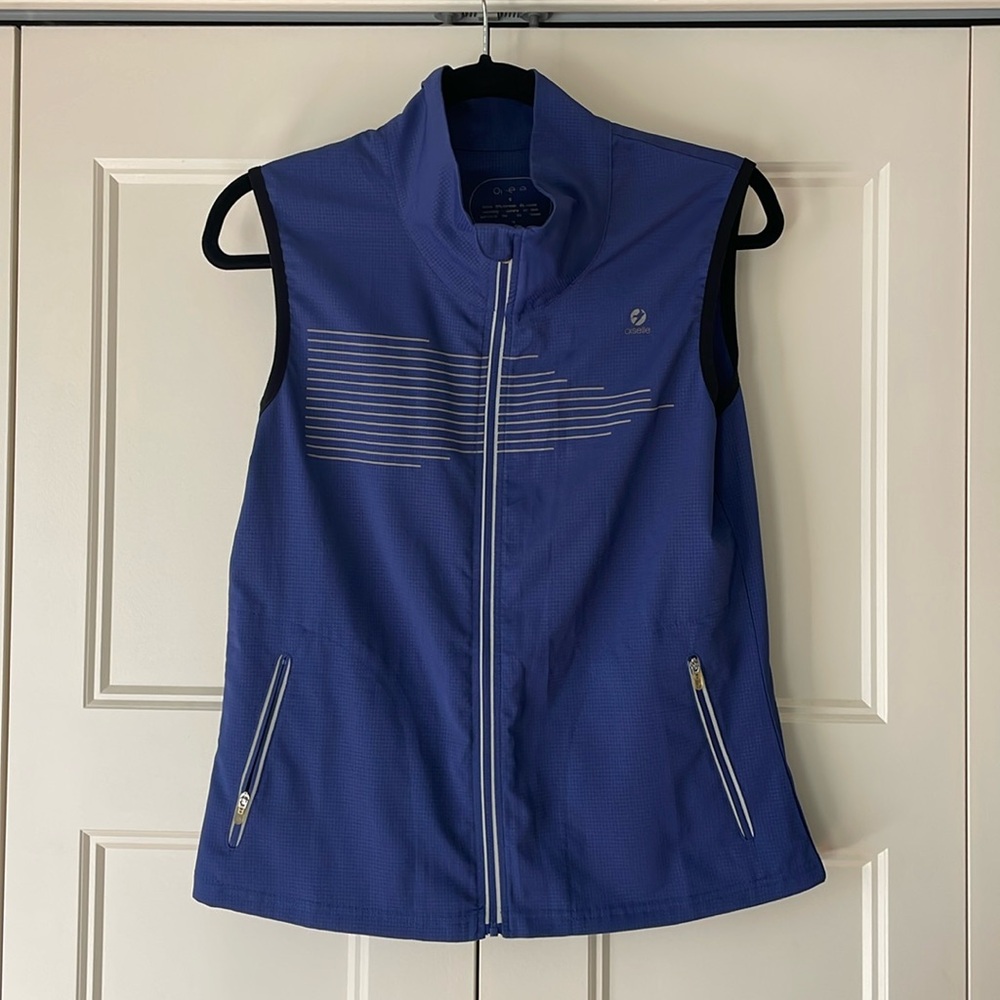 Oiselle Water Resistant Vest